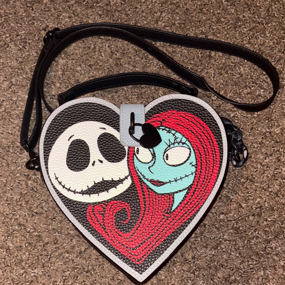 Heart-Shaped Character Shoulder Bag - Black and Red
